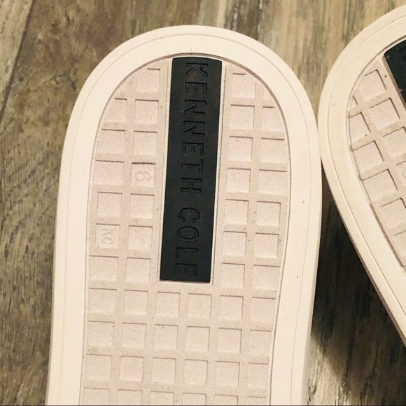 NWOB Kenneth Cole Floral Mara Slip-On Sneakers - Picture 11 of 12